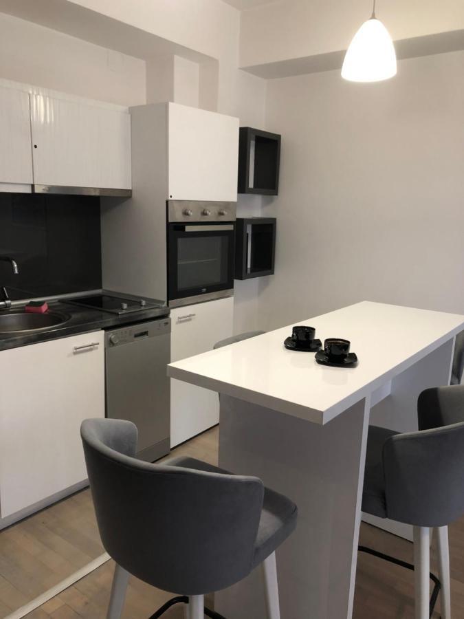 Cozy Apartment In The City Center Скопие Екстериор снимка
