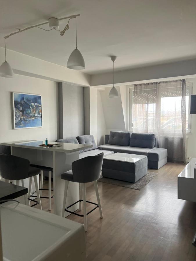 Cozy Apartment In The City Center Скопие Екстериор снимка